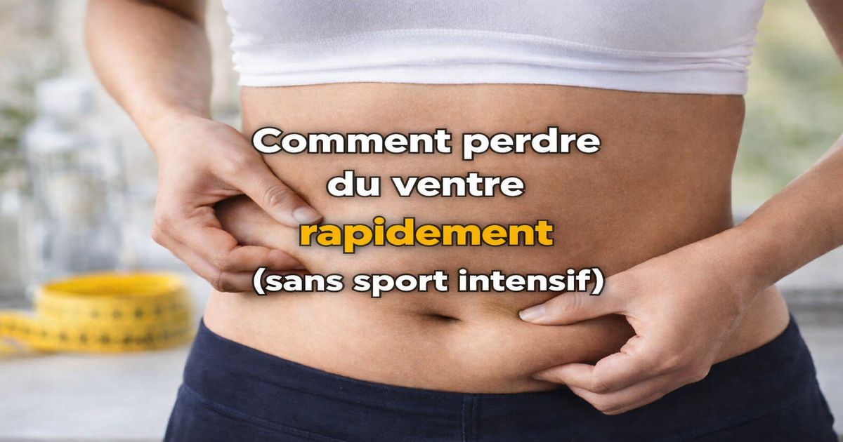 Personne pinçant la graisse du ventre avec texte “Comment perdre du ventre rapidement sans sport intensif”